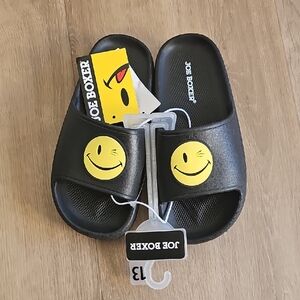 Joe Boxer Kids Black Sandals with Smiley Face Size 13